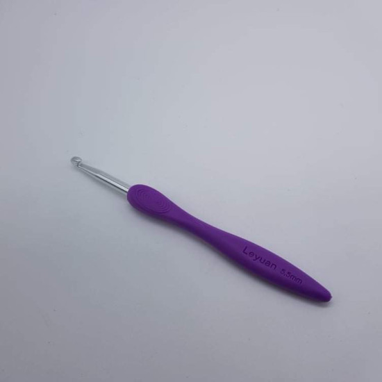 Leyuan horgolótű 5.5mm lila