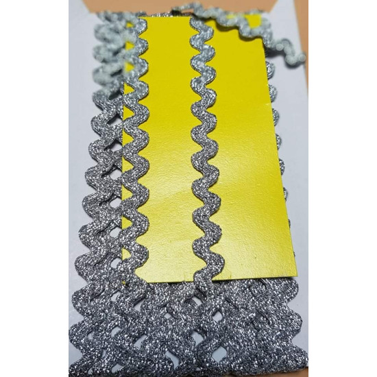 Ezüst farkasfog 5mm széles